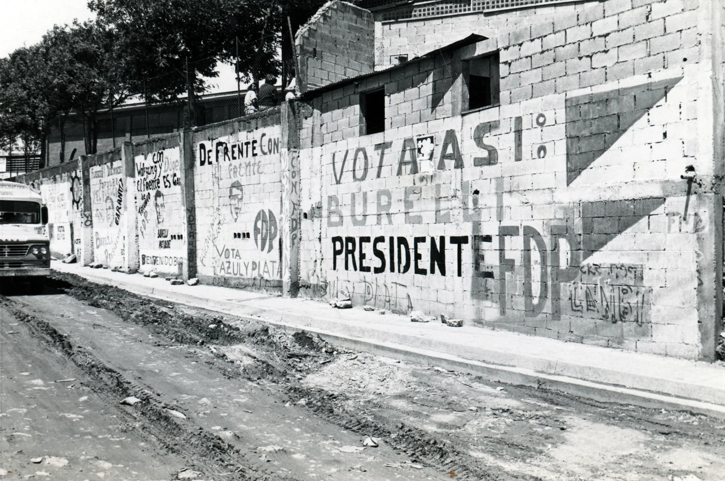 Political graffiti in El Salvador