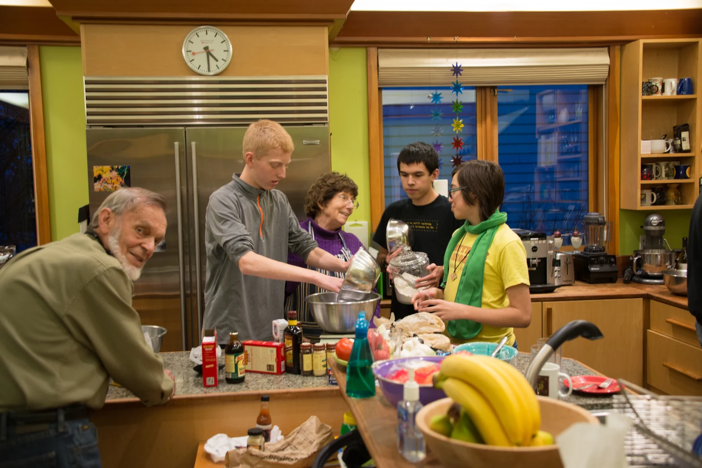 Making the Christmas pudding, Thanksgiving in Seattle